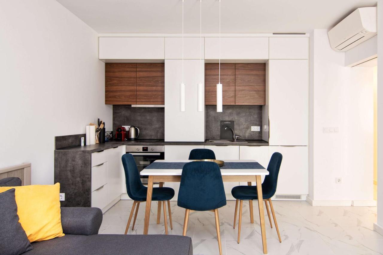 Luxury City Center Two Bedroom Apartment Close To Beach Varna Exteriér fotografie